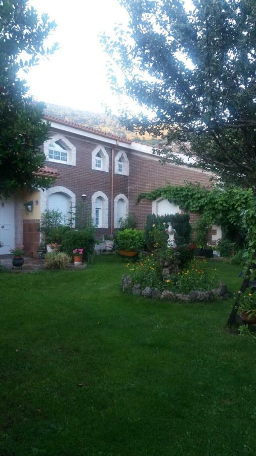 Casa Hostal Olga - Castilla Y Leon Cofinal Exterior photo